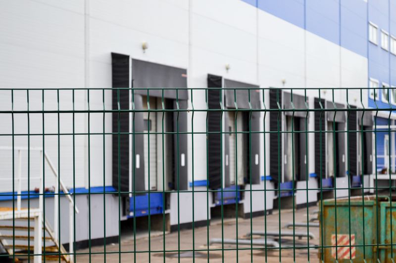 Commercial Fence Painting detail